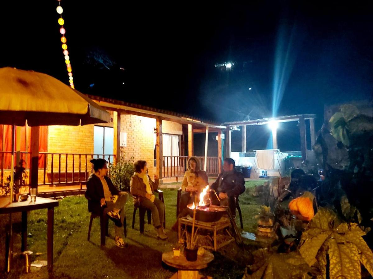 ホテルCampina Suiza タビオ エクステリア 写真